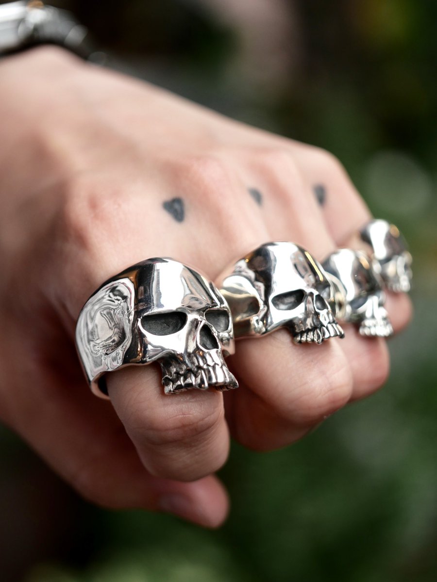 ロックの日 のクレイジーピッグは EVIL SKULL RING !! クレイジー