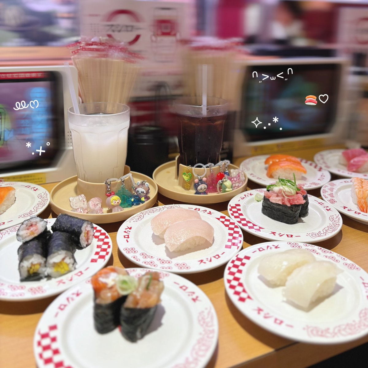 _zrx3n_'s tweet photo. がちゃ活からの寿司🍣♡ https://t.co/NxryeZHLVz