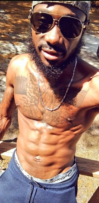 ZANDER26cm's tweet photo. #NewProfilePic https://t.co/JObINa8ch4