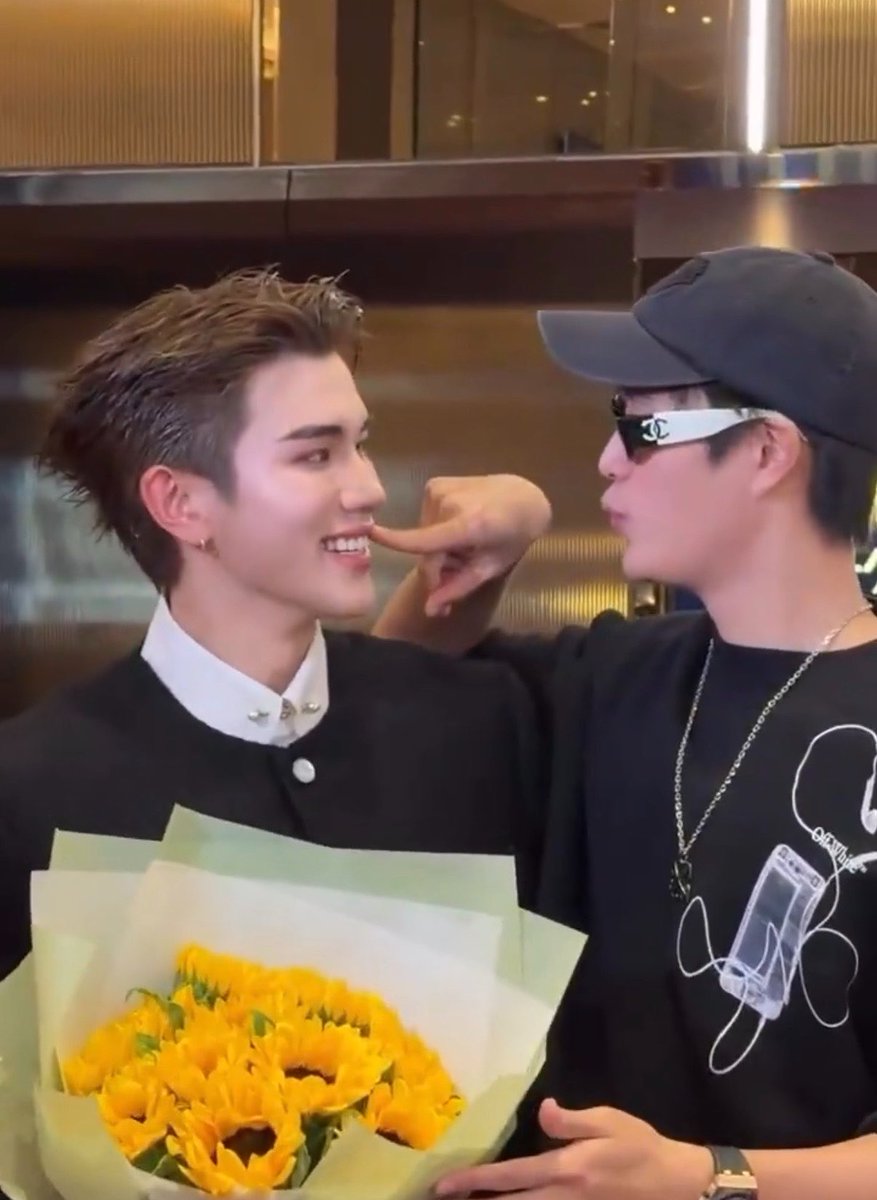 junoooqrd's tweet photo. ในใจไม่เคยมีผู้ใด จนความรักเธอเข้ามา ทำให้ดวงตาฉันเห็นความสดใส ♡♡ 

#GeminiFourth #เจมีไนน์โฟร์ท https://t.co/U25eJeQLDX