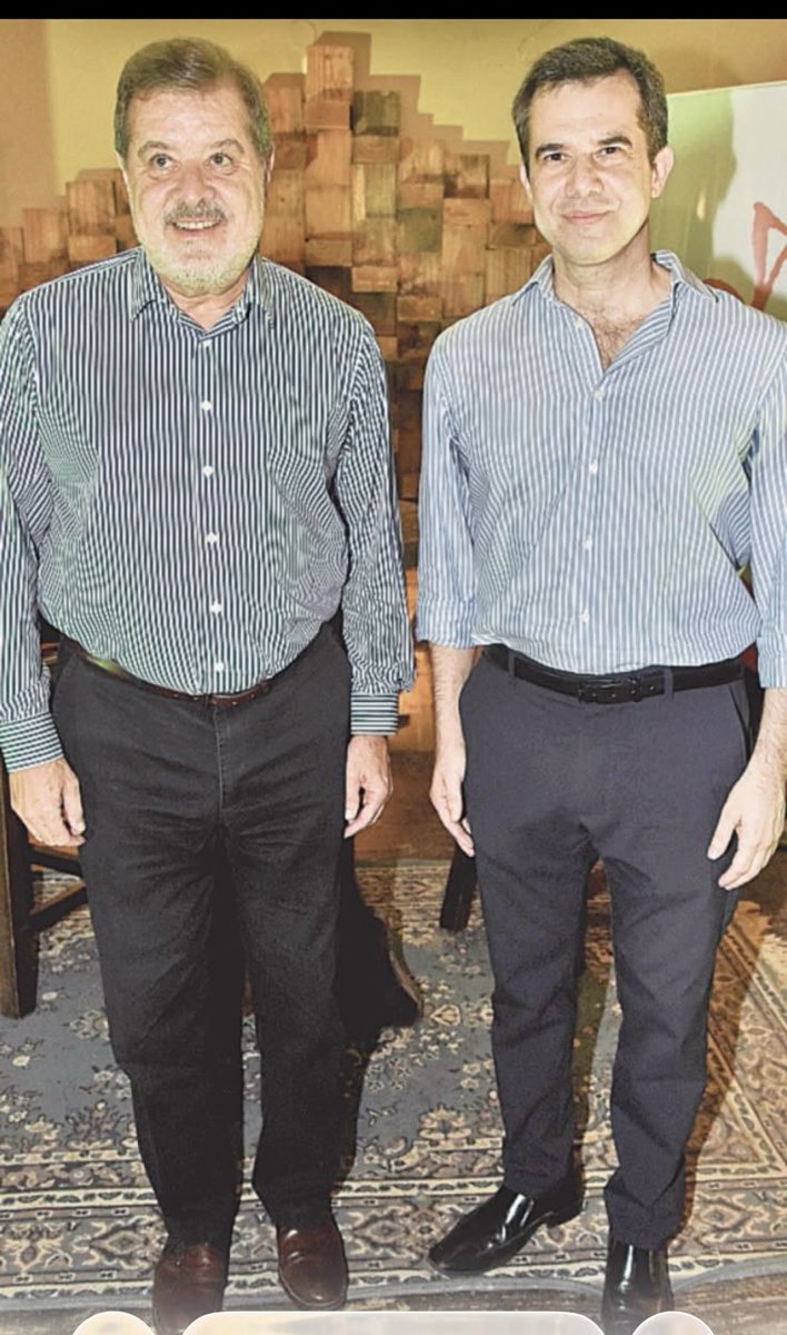 jtorresromero's tweet photo. ➡️ TERRORISMO FINANCIERO PURO Y DURO. 👇

📌 El presidente de Banco Familiar, Alberto Acosta Garbarino, y de la organización DENDE, desliza una acusación muy grave y plantea que lo ocurrido en Brasil con el Banco Máster, podría suceder en Paraguay. 

📌 Las declaraciones de Acosta Garbarino merecen una reflexión profunda, no por la advertencia en sí misma —siempre es saludable debatir sobre la solidez del sistema financiero—, sino por la ligereza con la que se lanzan afirmaciones capaces de generar incertidumbre en un sector que constituye uno de los pilares de la estabilidad económica del Paraguay.

📌 Lo que sugiere Acosta Garbarino es una irresponsabilidad. 
Más aún cuando se sugieren prácticas poco éticas en algunas entidades o supuestos vínculos entre grupos financieros y sectores políticos sin identificar nombres, casos concretos ni evidencias que permitan sostener semejantes insinuaciones.

📌 Cuando una figura de la relevancia de Acosta Garbarino habla, sus palabras tienen peso. Por eso resulta llamativo que formule advertencias tan graves sin señalar con precisión a quiénes se refiere.

📌 Si existen entidades que operan al margen de los estándares éticos o si existen relaciones indebidas entre el poder político y determinados actores financieros, corresponde denunciarlas con nombres y apellidos ante las autoridades competentes. 

✅ SALIERON DE SU ZONA DE CONFORT

📌 También resulta inevitable analizar el contexto en el que se producen estas manifestaciones. Durante décadas, el sistema financiero paraguayo estuvo dominado por un grupo relativamente reducido de actores que operaban en un mercado con escasa competencia.

📌 Hoy el escenario es distinto. Han aparecido nuevos jugadores, nuevas tecnologías y modelos de negocios más agresivos que han transformado la dinámica del sector y obligado a todos a adaptarse.

📌 La competencia es saludable. Beneficia a los usuarios, amplía el acceso a servicios financieros y obliga a las entidades tradicionales a innovar. Sin embargo, no faltan quienes parecen incómodos ante esta nueva realidad.

📌 La contradicción se vuelve aún más evidente cuando se observa la cercanía que algunos de estos referentes mantuvieron con gobiernos anteriores y con altas autoridades regulatorias. Ejemplo, vínculos de Acosta Garbarino con el ex presidente del BCP, José Cantero (foto)

🚫 YA NO IMPORTAN “LAS PUERTAS GIRATORIAS” ?

📌 Pero si de conflictos de interés y de puertas giratorias se trata, sería oportuno que Alberto Acosta Garbarino también explique a la ciudadanía cómo evalúa la incorporación a su estructura empresarial de Humberto Colmán, ex superintendente de Bancos del Banco Central del Paraguay durante el gobierno de Mario Abdo Benítez. 

📌 Resulta llamativo que quienes hoy levantan la bandera de la ética y cuestionan supuestos riesgos en terceros, guarden un absoluto silencio cuando las situaciones se producen dentro de su propio entorno.

¿Dónde quedaron entonces los cuestionamientos éticos? ¿Dónde están las advertencias sobre los riesgos institucionales? ¿O esos principios solamente aplican cuando los protagonistas son otros?

📌 Más aún considerando que Colmán fue una de las autoridades económicas de un gobierno severamente cuestionado por denuncias de corrupción y utilización política de las instituciones.