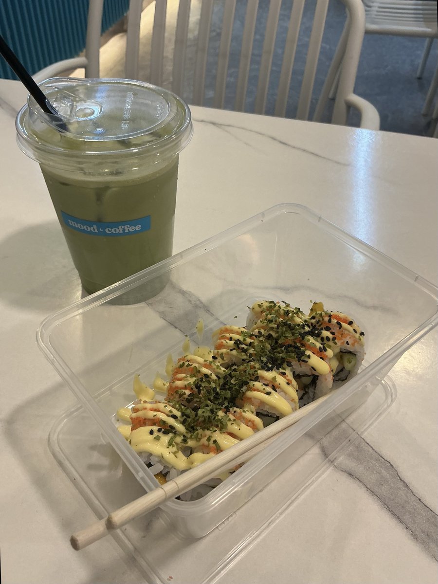 wnbnflrt's tweet photo. 😋🥢 https://t.co/8wgBzJhpTr
