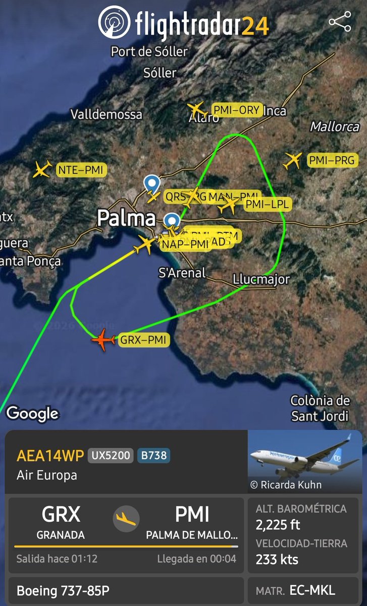 controladores's tweet photo. Día movido hoy en #Palma. 
Varias frustradas por cizalladura en aproximación y un vuelo que regresa por indicación de posible puerta mal cerrada, aterrizando sin incidencias. 
#SafetyFirst https://t.co/j5pBV5bLaf