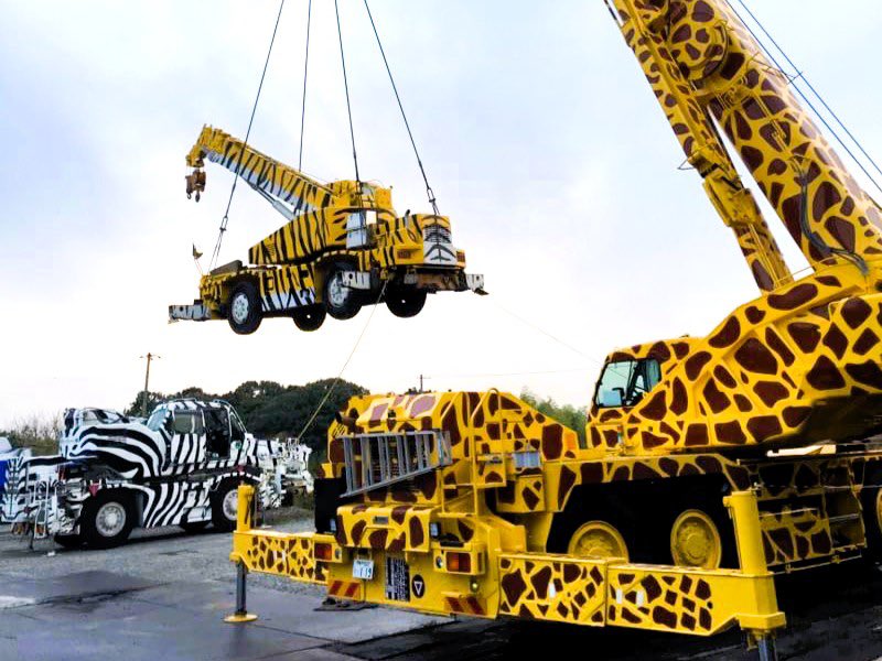 CraneMafia's tweet photo. ラフタークレーンにも多様性を！ https://t.co/KwtMkfAMut
