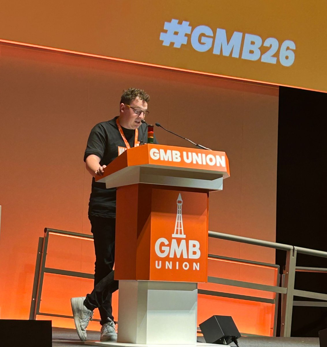 GMBNWI's tweet photo. Will Bennett from Tetrad gets a well-earned standing ovation after a standout speech on building union strength in the workplace 🔥👏 https://t.co/o8voEMAKO9
