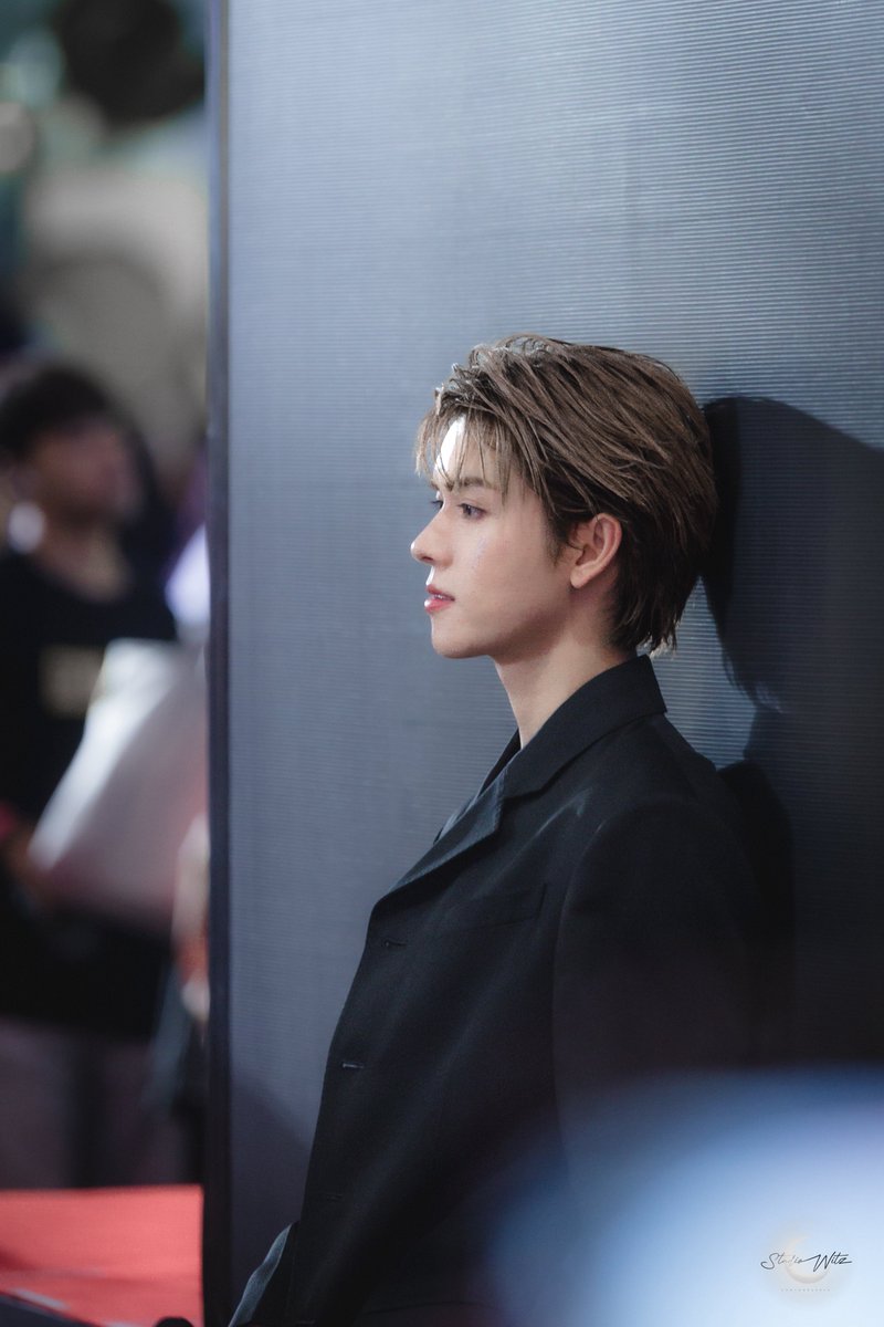 studio_witz's tweet photo. 090626   쿨한 척 척하기 ✨

YORCH MOVIE PREMIERE
#YorchxKijsadaParadise 
#POW #파우 #YORCH #요치 https://t.co/0Iy1sGEU7E