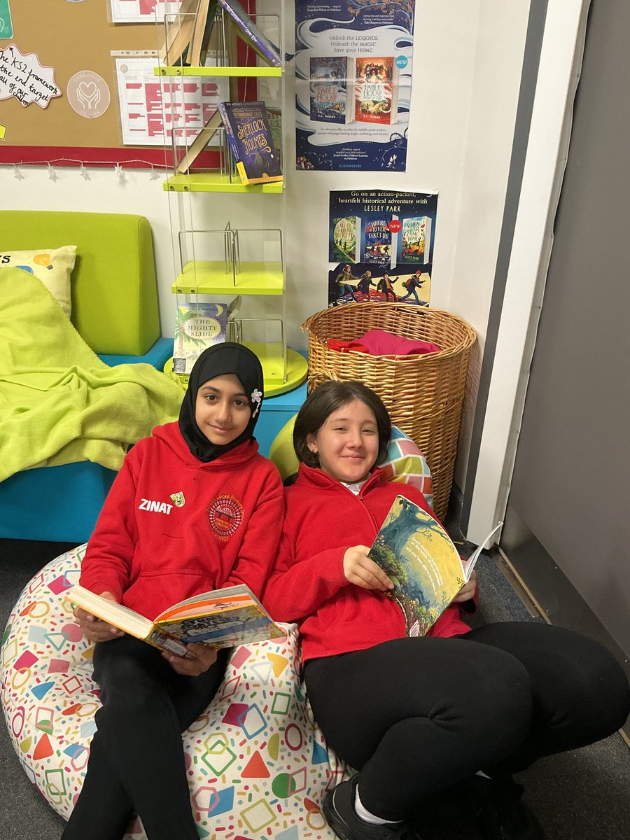 PhippsMiss1's tweet photo. Visiting the school library is always a highlight of the week! 📚 https://t.co/pFRFwVGAVo