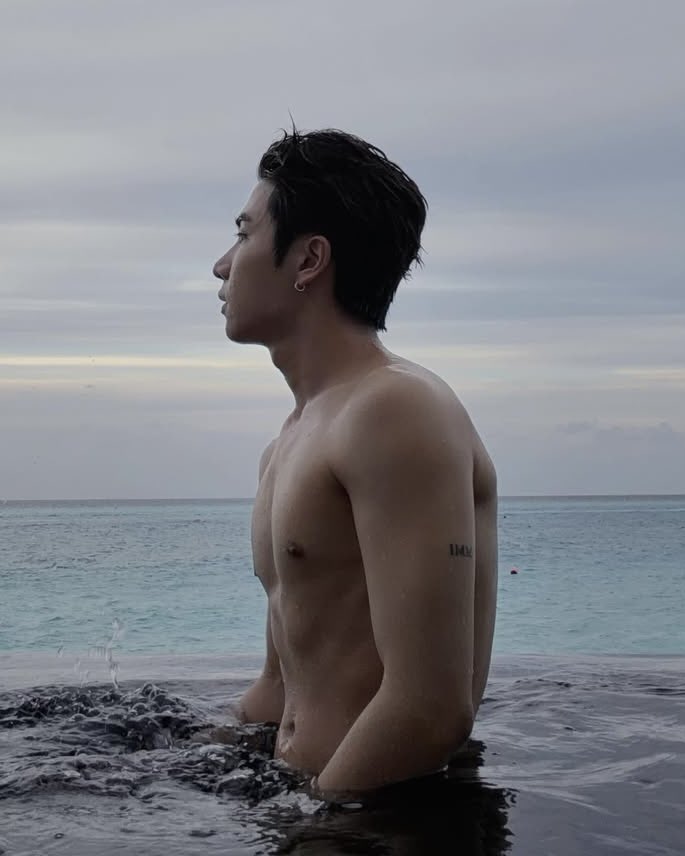 Chxp_SW's tweet photo. ปรุงจืด                                                 ปรุงจัด https://t.co/h1sGScXhuz