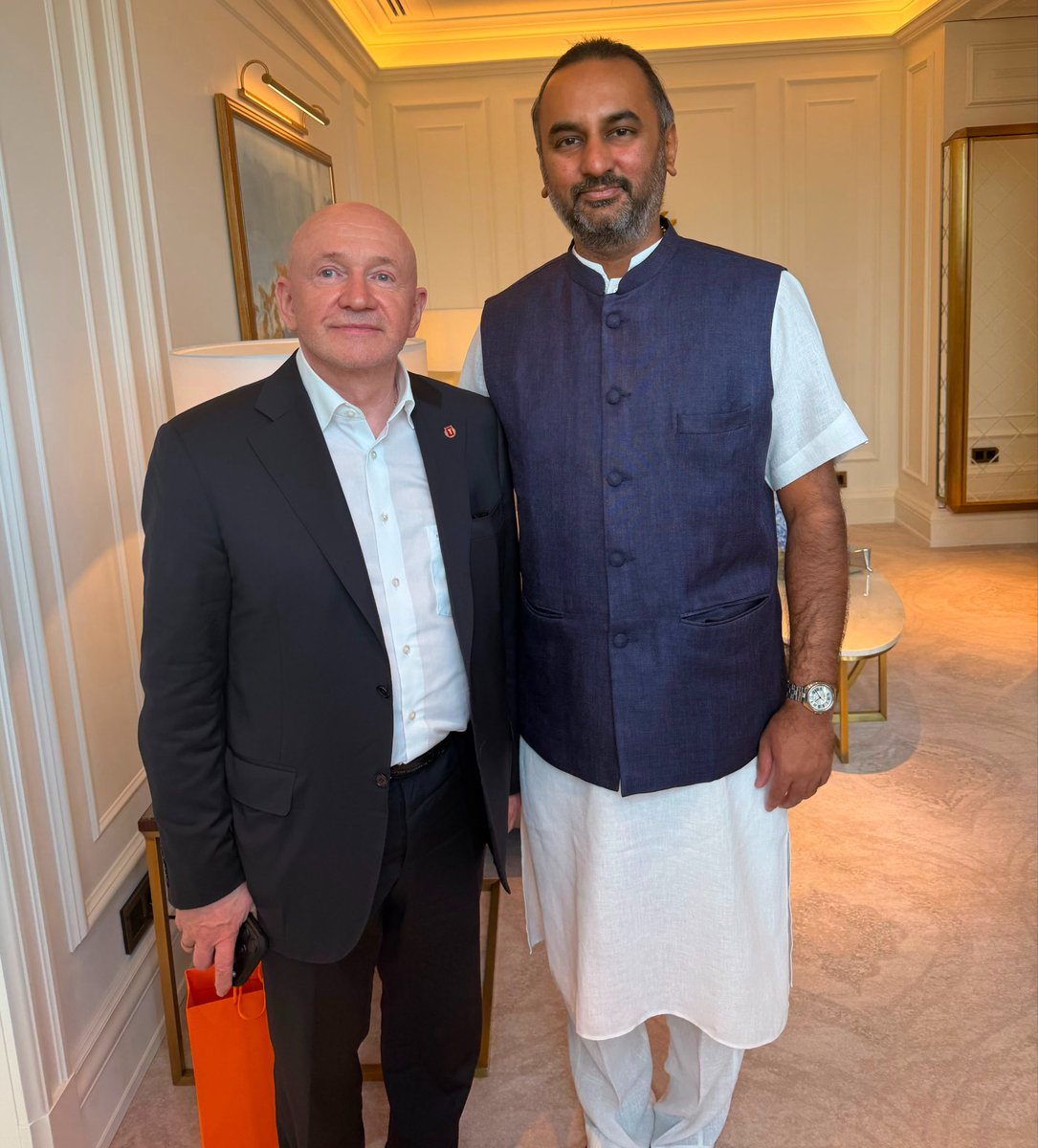 arvindvarchaswi's tweet photo. Good discussions with Mr. Vladimir Platonov, President of the Moscow Chamber of Commerce, on strengthening India–Russia business and cultural ties.

As interest in Ayurveda, wellness, and traditional knowledge systems continues to grow globally, there are meaningful opportunities to build stronger collaborations between the two countries.