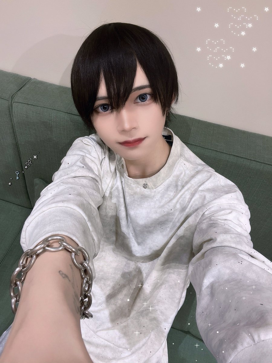 leon_Adore's tweet photo. ラブタイプは魅惑的な最後の恋人です💐*. https://t.co/kPyU05Hcsj