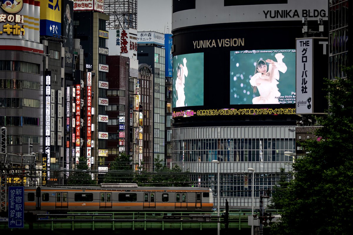 hero2231's tweet photo. ユニカビジョン最終日18時の回、追加のお写真
#ユニカビジョン 
#ネビュラロマンス
#prfm https://t.co/dnYNnm2vKW
