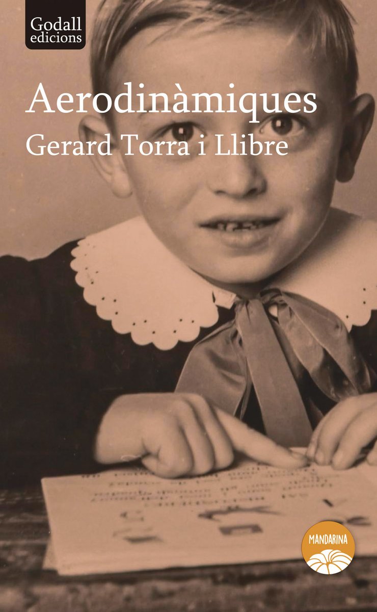GodallEdicions's tweet photo. 1. Aquesta setmana arribarà a les llibreries el primer recull de contes de @somiocoses  (Gerard Torre i Llibre), una veu nova i diferent que ens agrada molt tenir al nostre catàleg. https://t.co/0cIjMExuEs