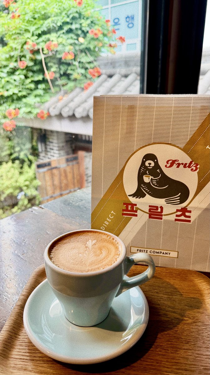 JunShintani's tweet photo. 韓国推し活＆カフェ巡り

楽しかったにゃ https://t.co/E7SOHMMtZS