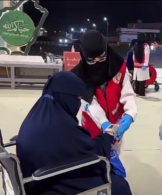 sui2h_'s tweet photo. الحمدلله الذي فضلنا على كثير من خلقه واصطفانا لخدمة ضيوفه واعاننا على نجاح حج هذي السنه 
So proud of my self❤️
جدا سعيد بالتجربه اللي تركت اثر كبير في حياتي الحمدلله على كل دعوه سعيده سمعتها على كل اثر طيّب تركته 
ايام سعيده جدا❤️ https://t.co/q36g4LOBfs