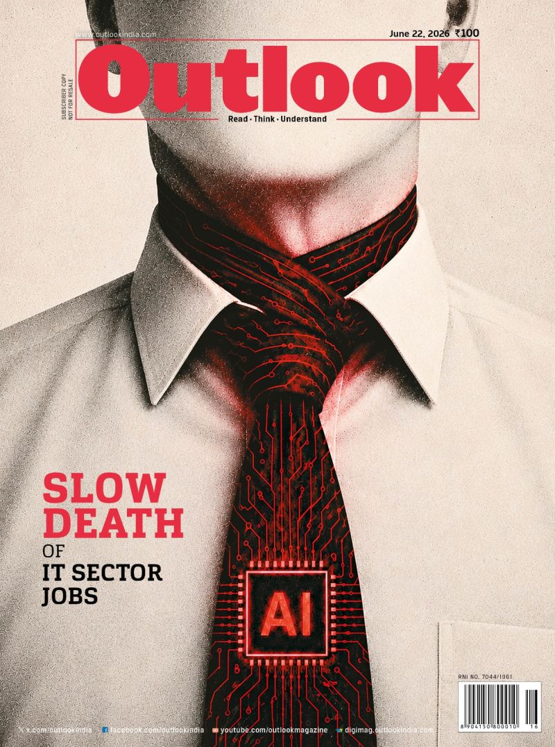 deepsekharc's tweet photo. 🚨Tata chief N Chandrasekaran makes ominious announcement: India's largest IT company will reduce hiring as AI agents take over significant workload 

Don't miss @Outlookindia's latest cover story on the social, economic &amp; political consequences of AI nuking IT sector jobs https://t.co/FZ8FQHVDyP
