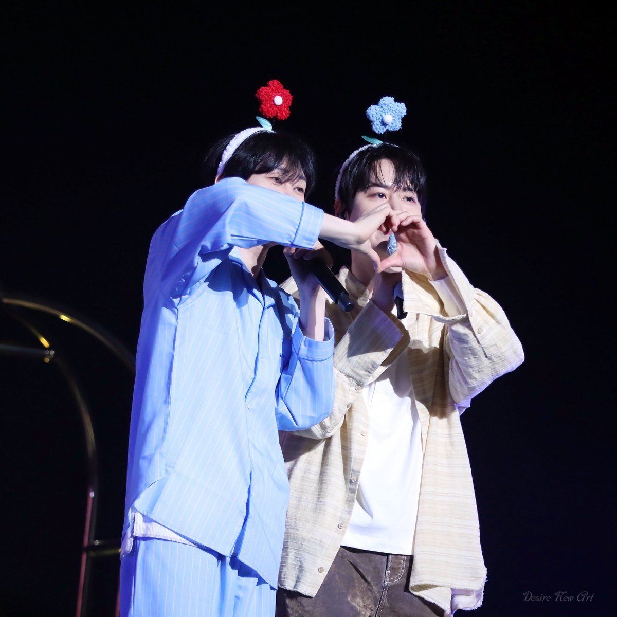 qmffnek0's tweet photo. 20260607 KYUHYUN 20th Anniversary Fanmeeting

은혁 규현
둘이 https://t.co/8hlJMkvrej