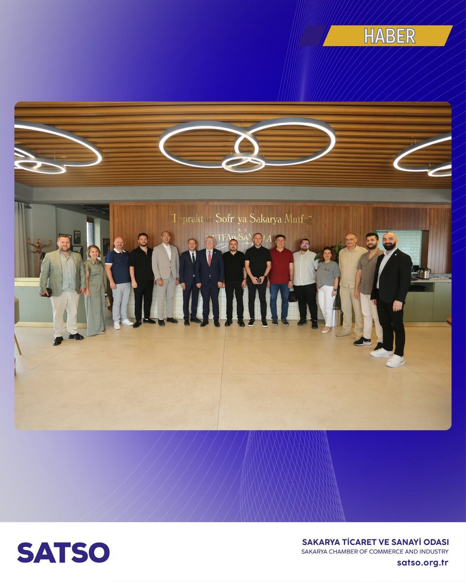 SATSO54's tweet photo. 🔵HABER

📌 SATSO 15. Meslek Komitesi, Optik Sektöründeki Üyeleriyle İstişare Toplantısında Buluştu

Detaylar 👇
https://t.co/cdBXFNtTap https://t.co/ezUmGN7LJI