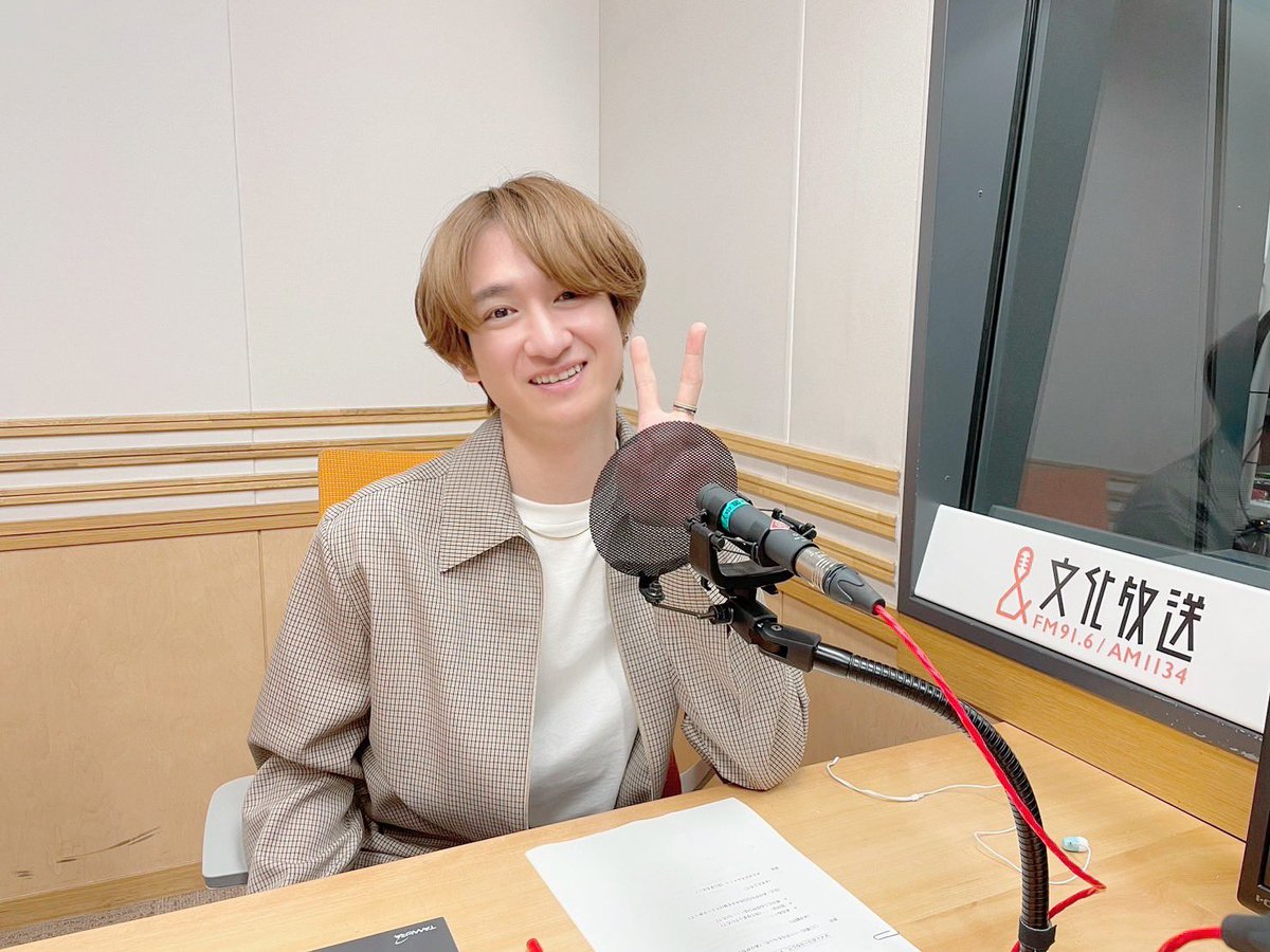 reco_oshirase's tweet photo. ≪#レコメン！≫  

このあと24時5分ごろからは 『Kis-My-Ft2のキスマイRadio』 

今夜も #宮田俊哉 くんが担当！

▽#radiko はコチラ！ 
https://t.co/l2iOG0QMtv 

#KisMyFt2 #キスラジ https://t.co/VJPsZLDzDp
