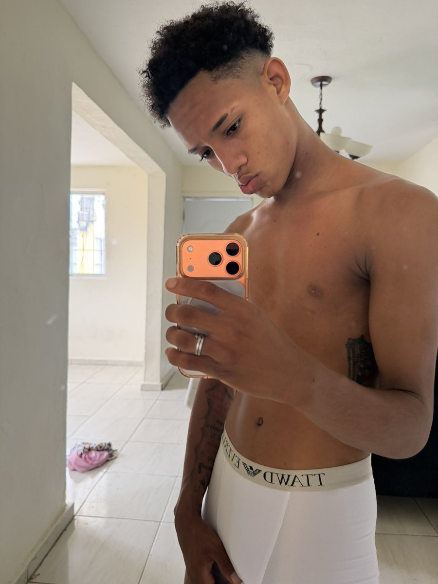 winder2033's tweet photo. Contenido al Dm 🍆😍 https://t.co/gunBksdfDC