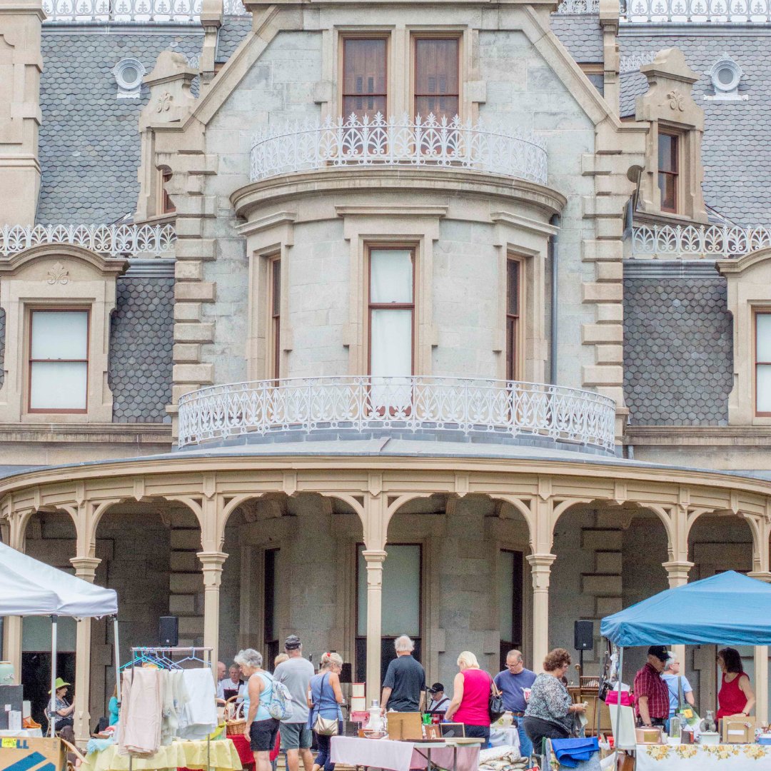 LockwoodMathews's tweet photo. Mark your calendars for Sunday, Sept. 13, from 10 a.m. to 4 p.m. The Lockwood-Mathews Mansion Museum is hosting its 19th annual Old-fashioned Flea Market in Mathews Park, Norwalk, CT. -contact LMMM Manager mdino@lockwoodmathewsmansion.com.
.
Photos courtesy of Gus Apazidis https://t.co/PuOgNHz2gZ