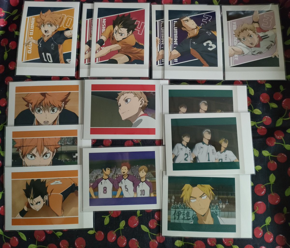 nabo0911_02's tweet photo. 【交換譲渡】ハイキュー ぱしゃこれPREMIUM vol.4
求：黒尾 及川＞研磨 岩泉 定価+送料
譲：画像参照
郵送または仙台駅前周辺でお手渡し。
友人分含みます。
過去弾との交換譲渡も可。
交換譲渡優先無し。
手持ち数の兼ね合いで研磨、岩泉のみの対応不可。 https://t.co/okacziRZmt