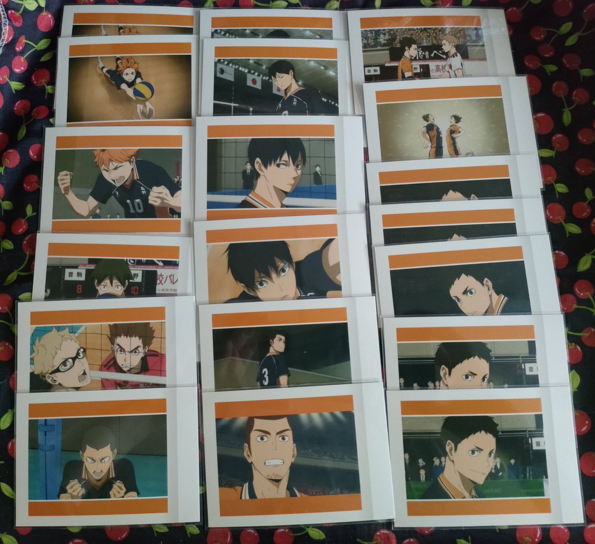 nabo0911_02's tweet photo. 【交換譲渡】ハイキュー ぱしゃこれPREMIUM vol.4
求：黒尾 及川＞研磨 岩泉 定価+送料
譲：画像参照
郵送または仙台駅前周辺でお手渡し。
友人分含みます。
過去弾との交換譲渡も可。
交換譲渡優先無し。
手持ち数の兼ね合いで研磨、岩泉のみの対応不可。 https://t.co/okacziRZmt