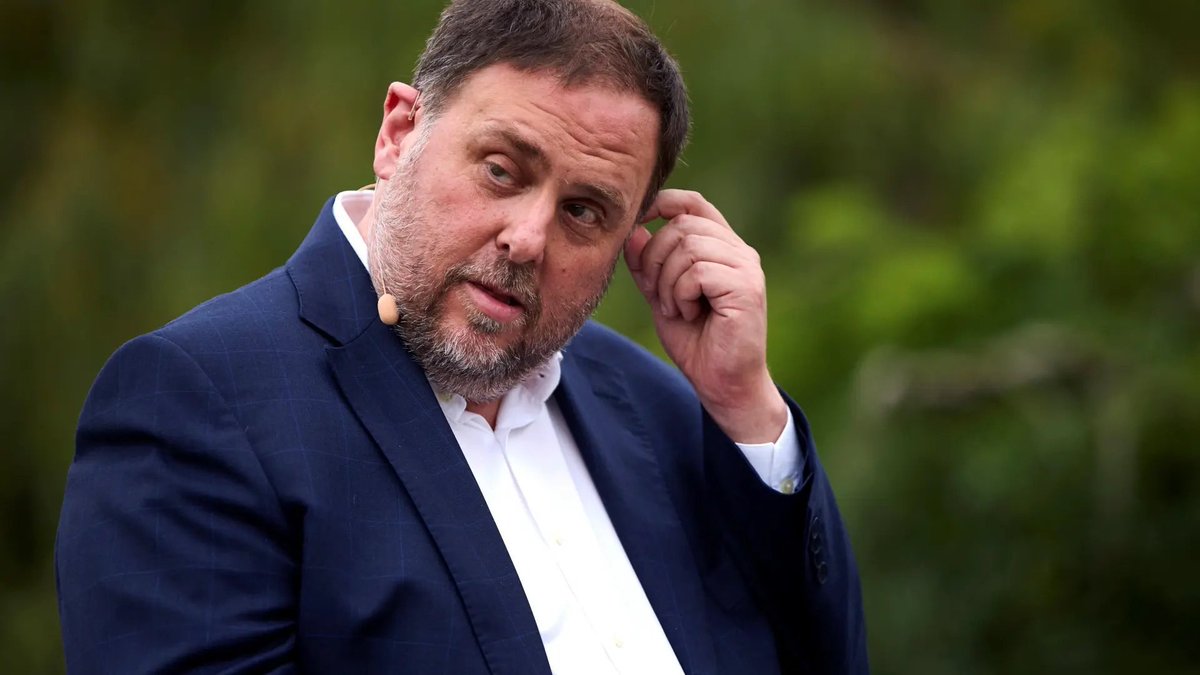 viquirepublica's tweet photo. Oriol Junqueras
12 de maig de 2026

“ Els docents de Catalunya segueixen mobilitzats. Demanem diàleg a totes les parts i consens. L'educació al nostre país necessita molts més recursos i sous dignes per arribar a l'excel·lència.”

Avui 👇🏻

ERC rebutja que Illa comparegui al ple per la crisi educativa

ERC és el cavall de Troia de Catalunya. Però no hi ha més cec que qui no ho vol veure.
Son d’una pressa de pél monumental!