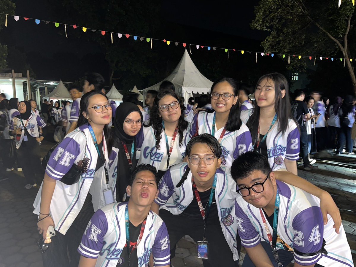ParamaRizky's tweet photo. sedih.. byee unpad tercintah https://t.co/0T0CfycO4r