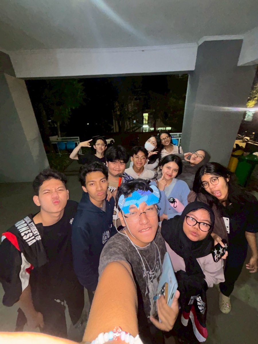 ParamaRizky's tweet photo. sedih.. byee unpad tercintah https://t.co/0T0CfycO4r