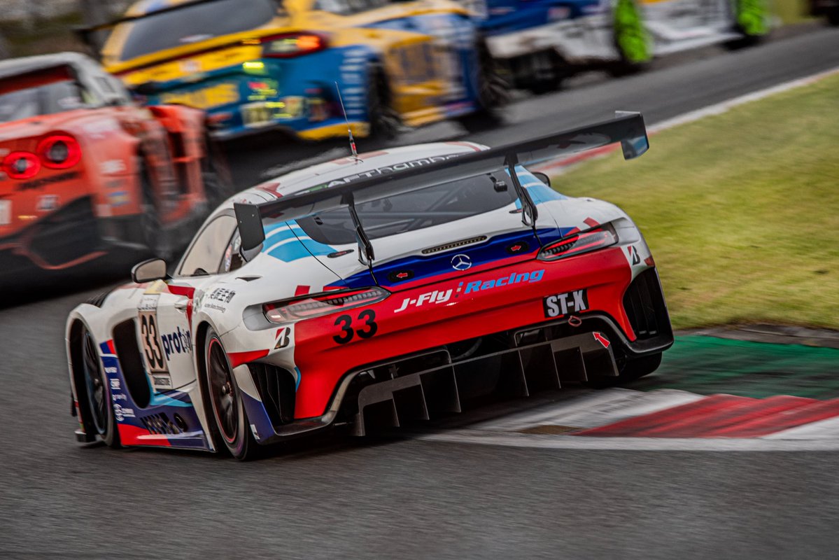 VIPER_SRT_19's tweet photo. S耐がS耐しすぎている瞬間4選

#S耐 
#Fuji24h https://t.co/fcCe9ysvEv
