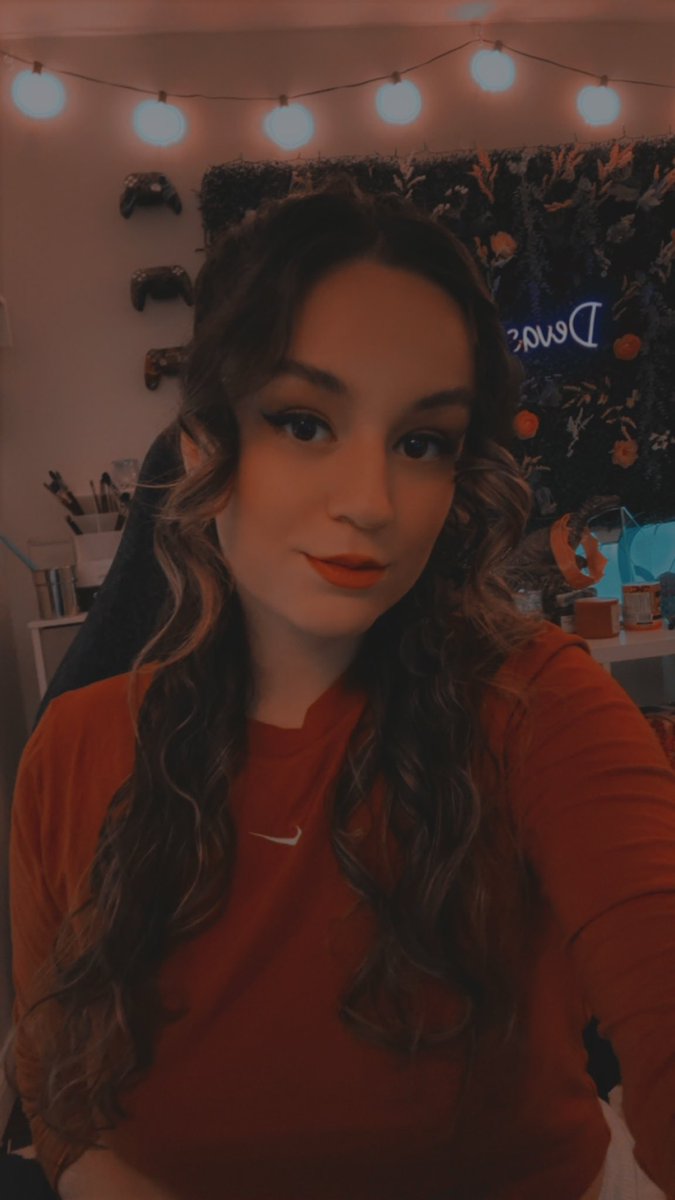 DevasaurusG tweet picture