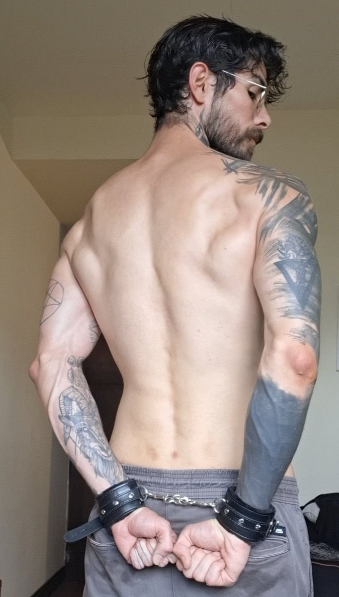 Ken1196420's tweet photo. 🥵🥵 https://t.co/lDtsFVfzly