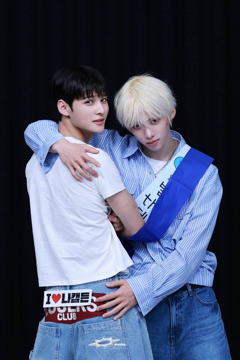 MARS0121_'s tweet photo. 260609 캠든이 생일 축하해요💚💙

#앰퍼샌드원 #마카야 #나캠든
#AMPERSANDONE #MACKIAH #KAMDEN https://t.co/JsSTbMZiV2
