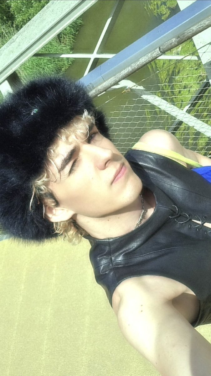 Arron Bolder | Streamer • Cosplayer • Model tweet media