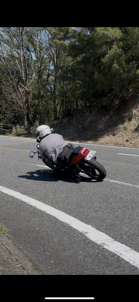riku_1w's tweet photo. vt250スパーダとスーパディオを操縦しています

#vt250スパーダ
#スーパーディオ
#スパーダ　#SPADA
#スーディオ　#DIO
#mc20  #AF27 https://t.co/BGkfDILLu8