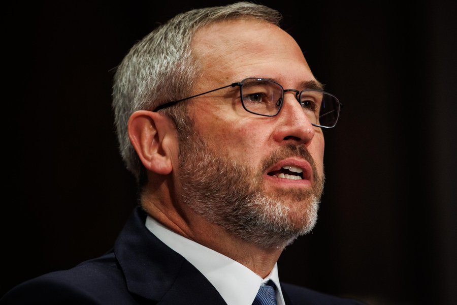Steph_iscrypto's tweet photo. 🚨CRAZY:

Ripple CEO Brad Garlinghouse says up to $10,000,000,000,000 could flow into $XRP. https://t.co/ZfsobIKnxi