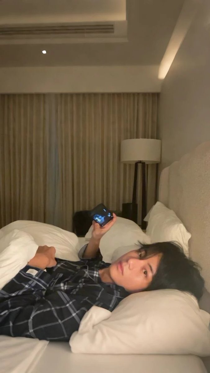 Calvin tweet media