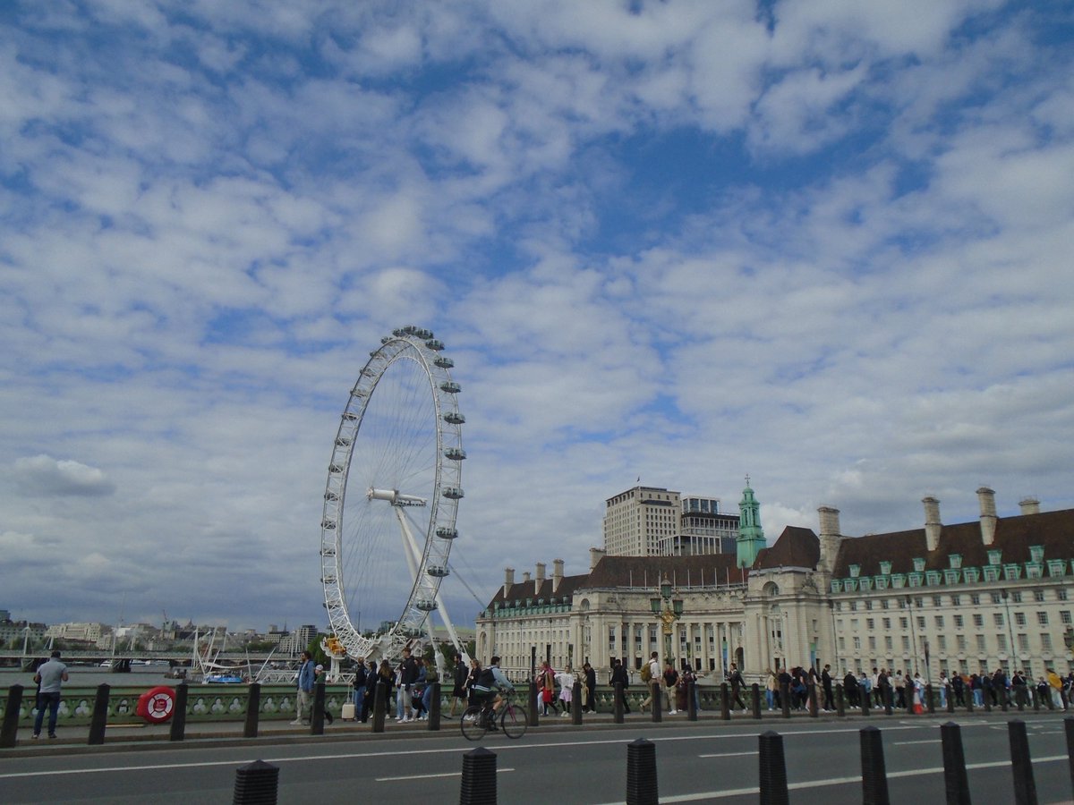 chloricc's tweet photo. Bye bye 🇬🇧 was fun https://t.co/y6MWXkNjsm