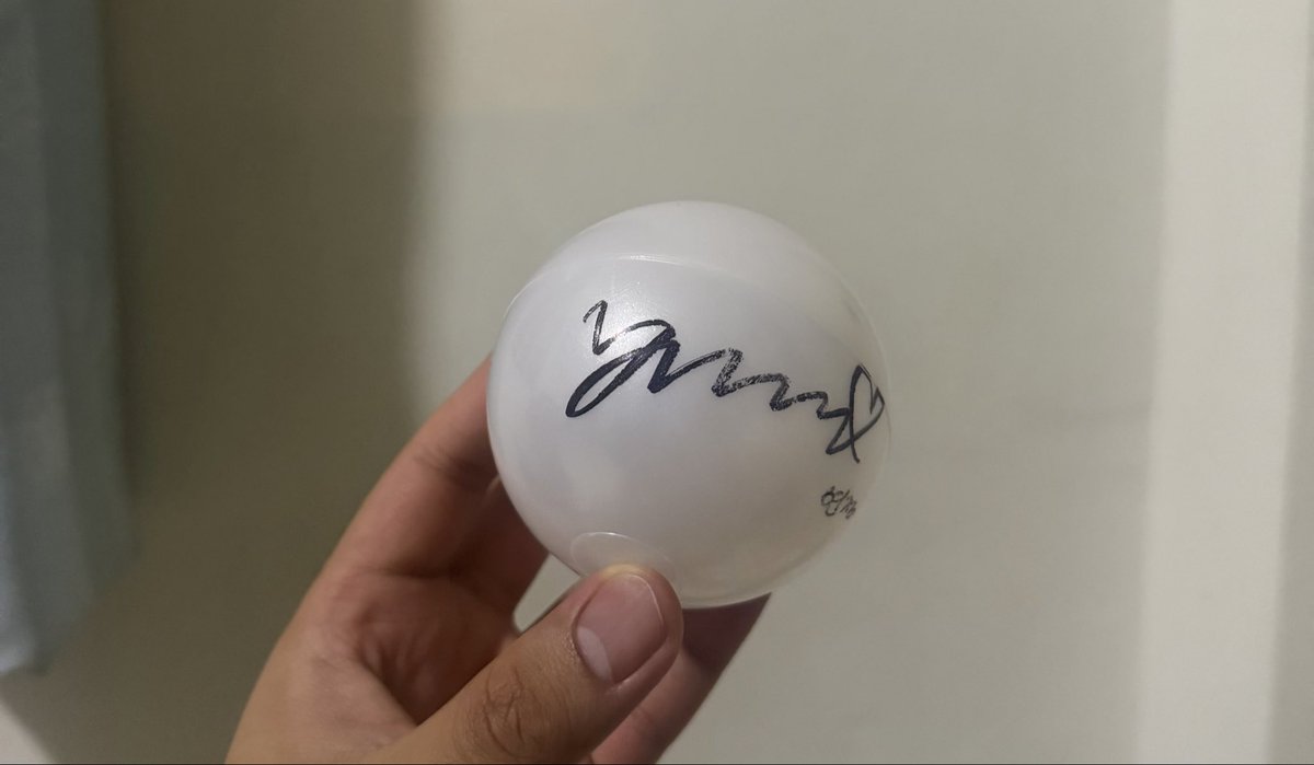 Qbiiz's tweet photo. WTS บอลไซน์ ⚽️🏐 | DM หรือเมนชั่นสอบถามได้เลยค่ะ 🫶🏻✨

#아이오아이 #IOI #ตลาดนัดioi #ตลาดนัดไอโอไอ #IOICONCERTTOUR_LOOP_IN_BANGKOK https://t.co/3ZHeDgzryS