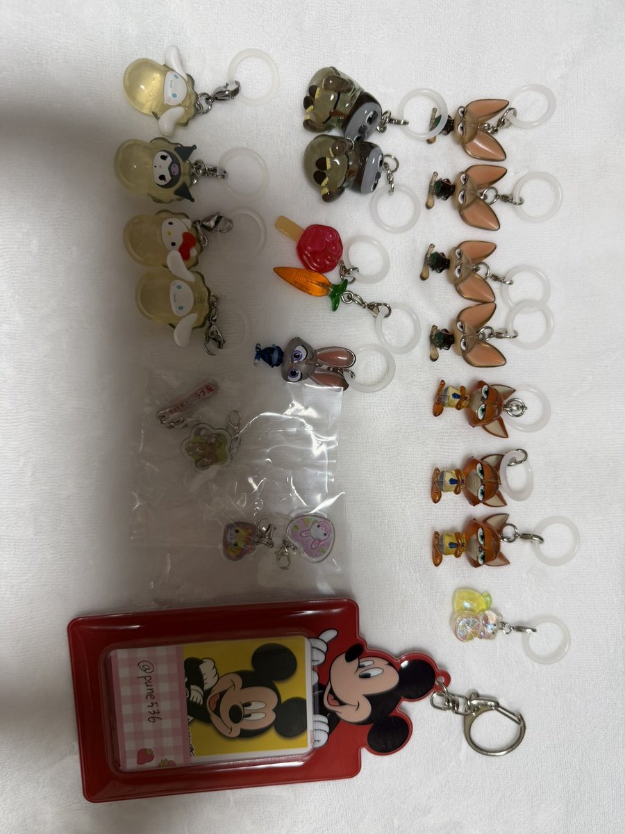 pune536's tweet photo. 【交換】ガチャガチャ 交換 めじるし アクセサリー チャーム マスコット ガチャ サンリオ たまごっち ディズニー

譲:画像

求:ヨッシー、未所持めじるしチャーム、チャーム類なんでも検討致します

#ガチャ交換
#めじるしチャーム
#サンリオ
#たまごっち https://t.co/VopQGPDoJU