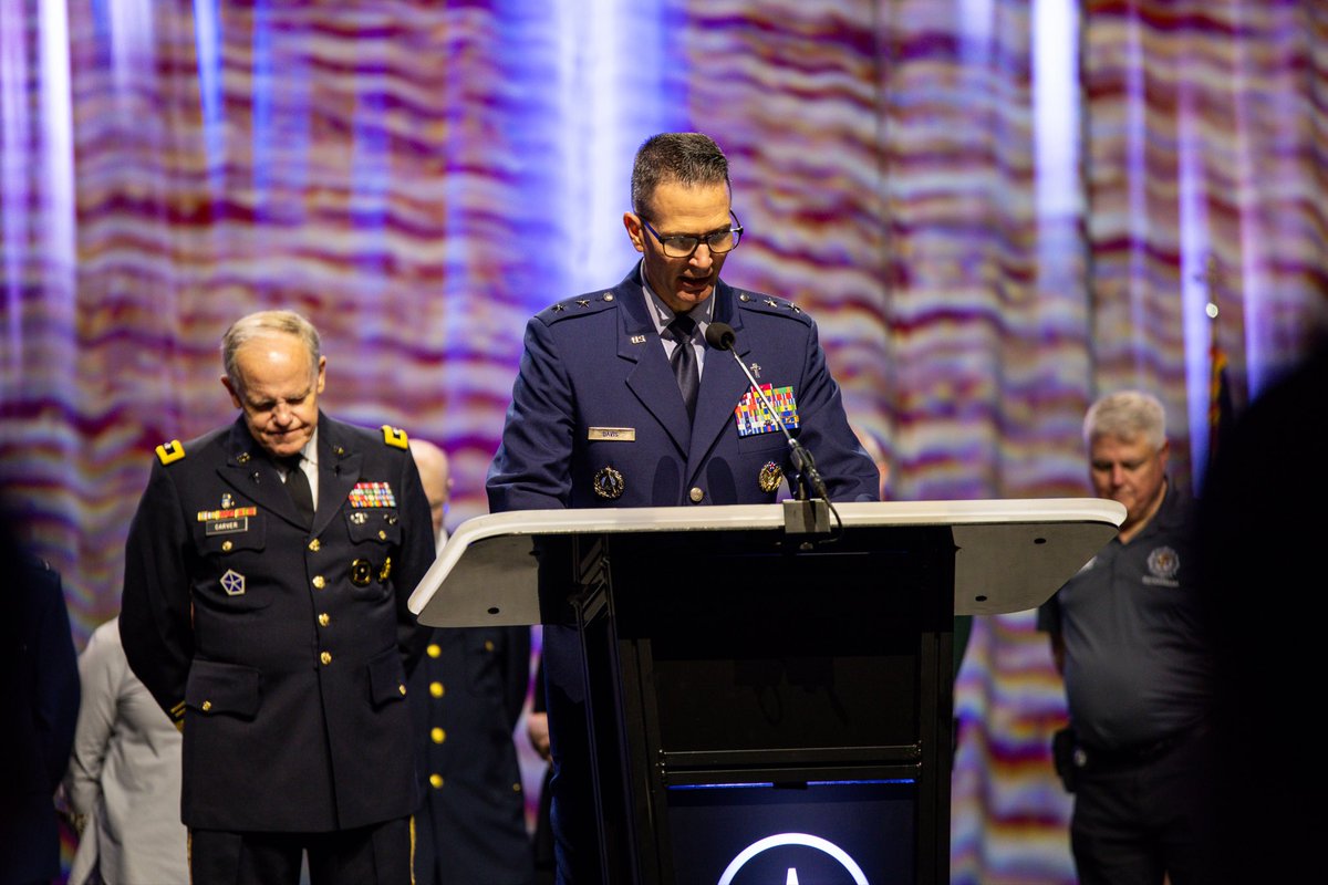 NAMB_SBC's tweet photo. Executive Director of Chaplaincy, General Doug Carver, opened #SBC26 by reminding us of our 250-year legacy of religious freedom and encouraging us to pray for those who defend that freedom. 🙏 🇺🇸 https://t.co/JvNvd82dVu