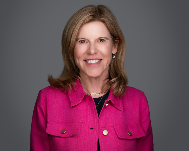 amethystdiamond's tweet photo. Dr. Amy Compton-Phillips named one of 50 Most Influential Clinical Executives #TeamCVS https://t.co/XDx0SCwx4x