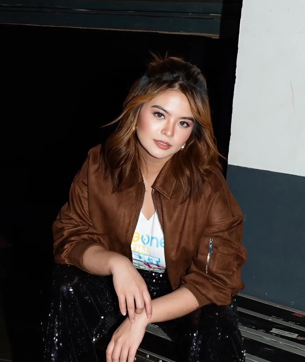 abeancax_'s tweet photo. waittt, ako lang ba hindi makamove-on sa NFT photos ni beanca marie?!? https://t.co/E37ntSQ2xy