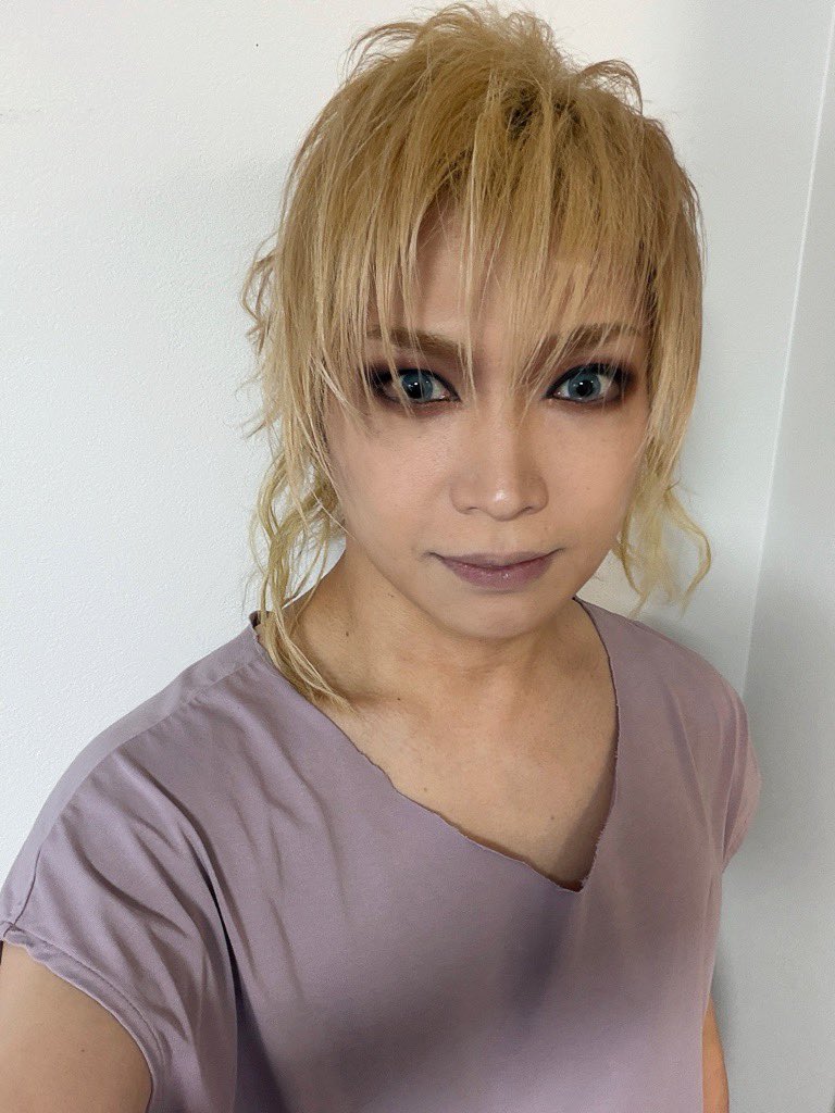 鬼龍院翔(41歳) tweet media