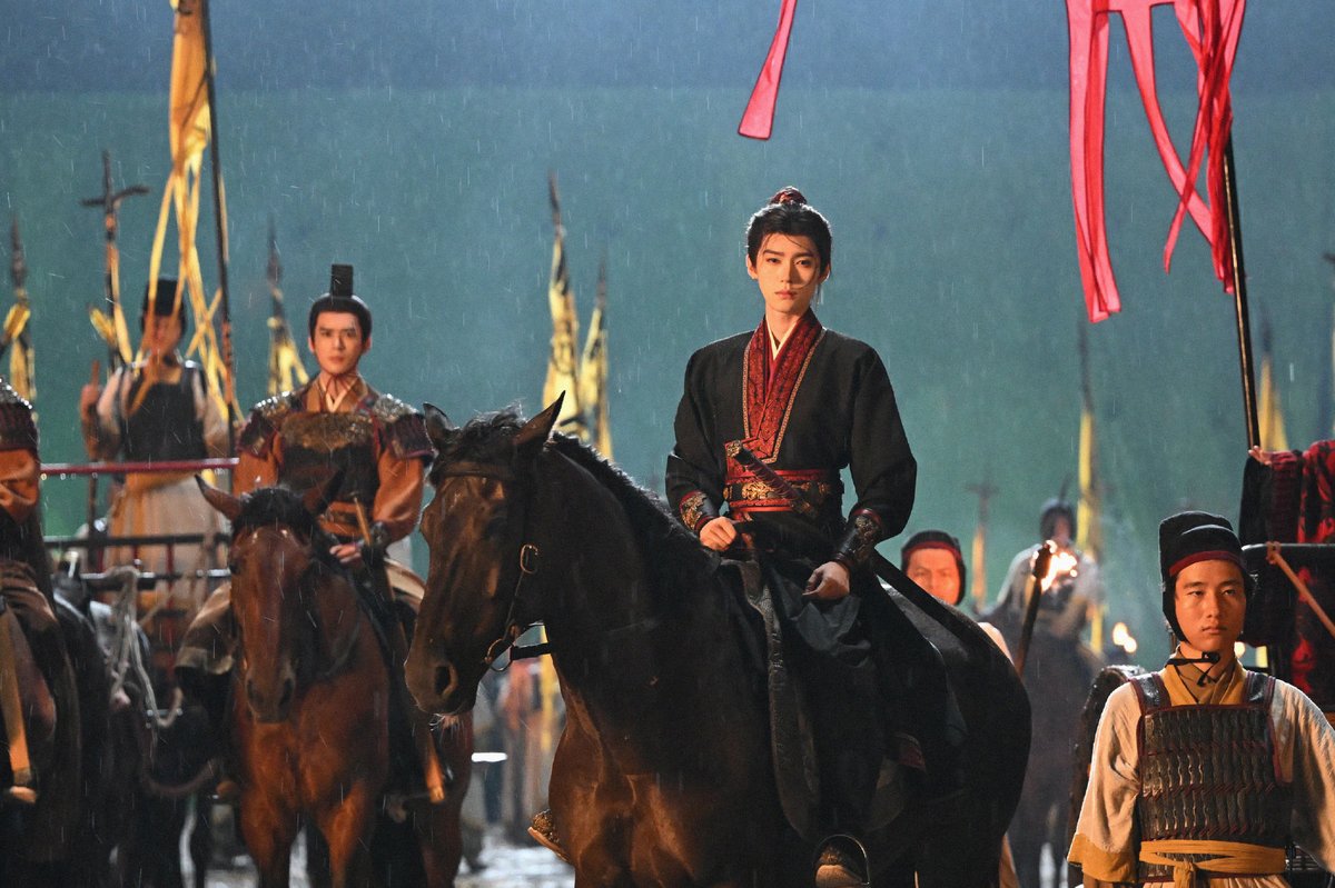 vazseyo's tweet photo. 260609 주익연공작실 웨이보

 「阿九相册」
교초

#翘楚 #ZhouYiran
#AshestoCrown https://t.co/bwbfcqP0eQ