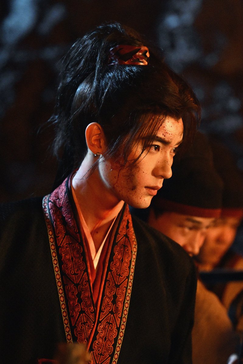 vazseyo's tweet photo. 260609 주익연공작실 웨이보

 「阿九相册」
교초

#翘楚 #ZhouYiran
#AshestoCrown https://t.co/bwbfcqP0eQ
