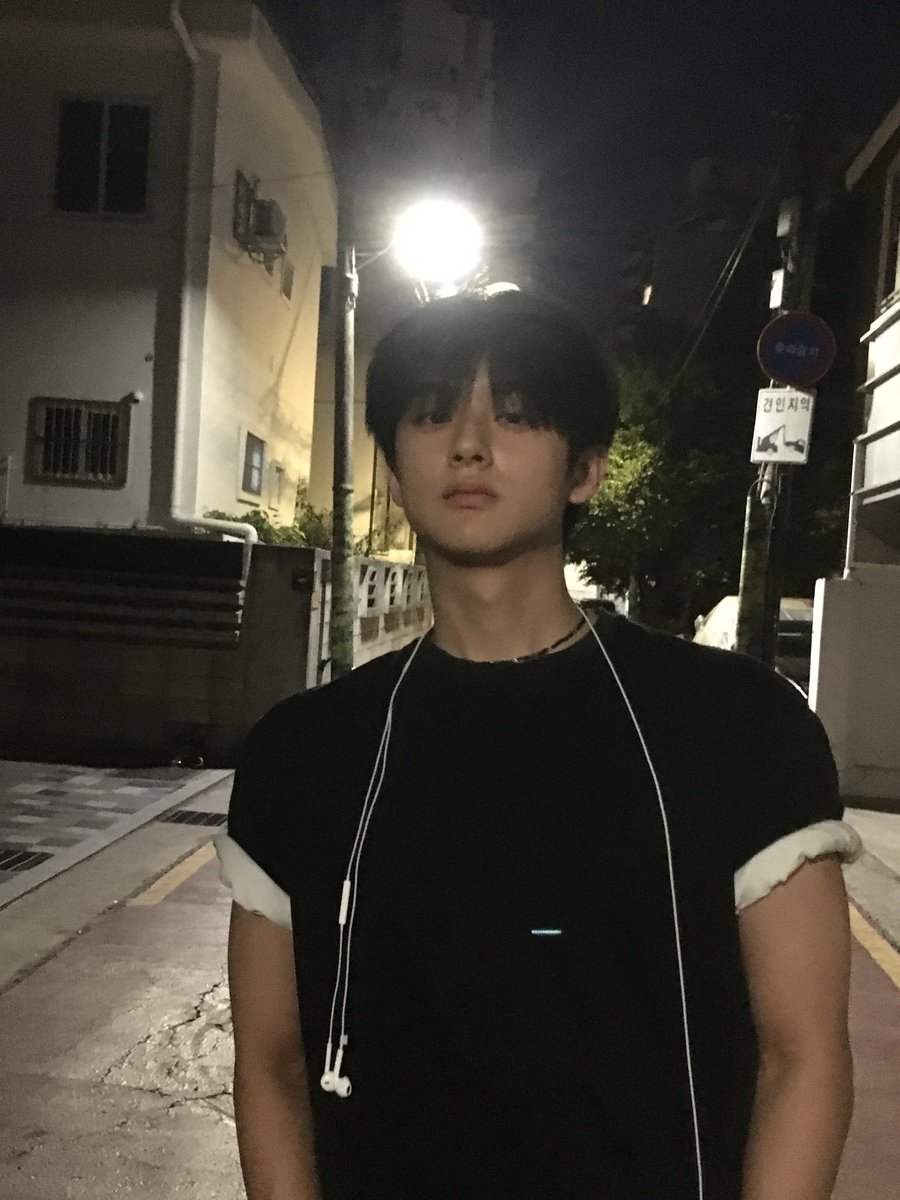 O3_Suno's tweet photo. 저녁산책🔥🔥 https://t.co/l5K9MDVQve
