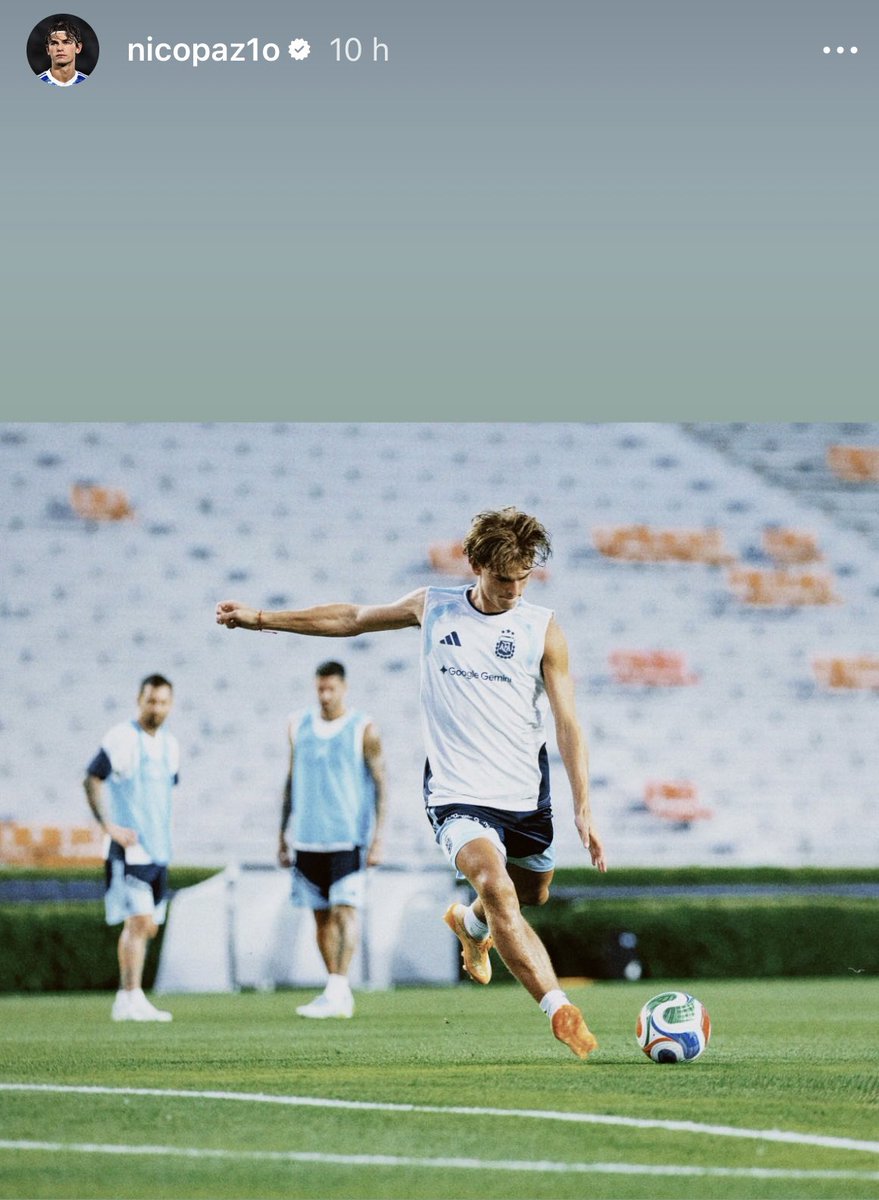 sudanalytics_'s tweet photo. Nico Paz, con Messi mirando de fondo. 😮‍💨🇦🇷 https://t.co/2P8K1aFNBp