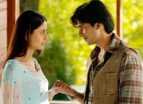 bythewaynikhil's tweet photo. let's watch imtiaz ali's old movies together and call it a date https://t.co/gd5RjyJJe1