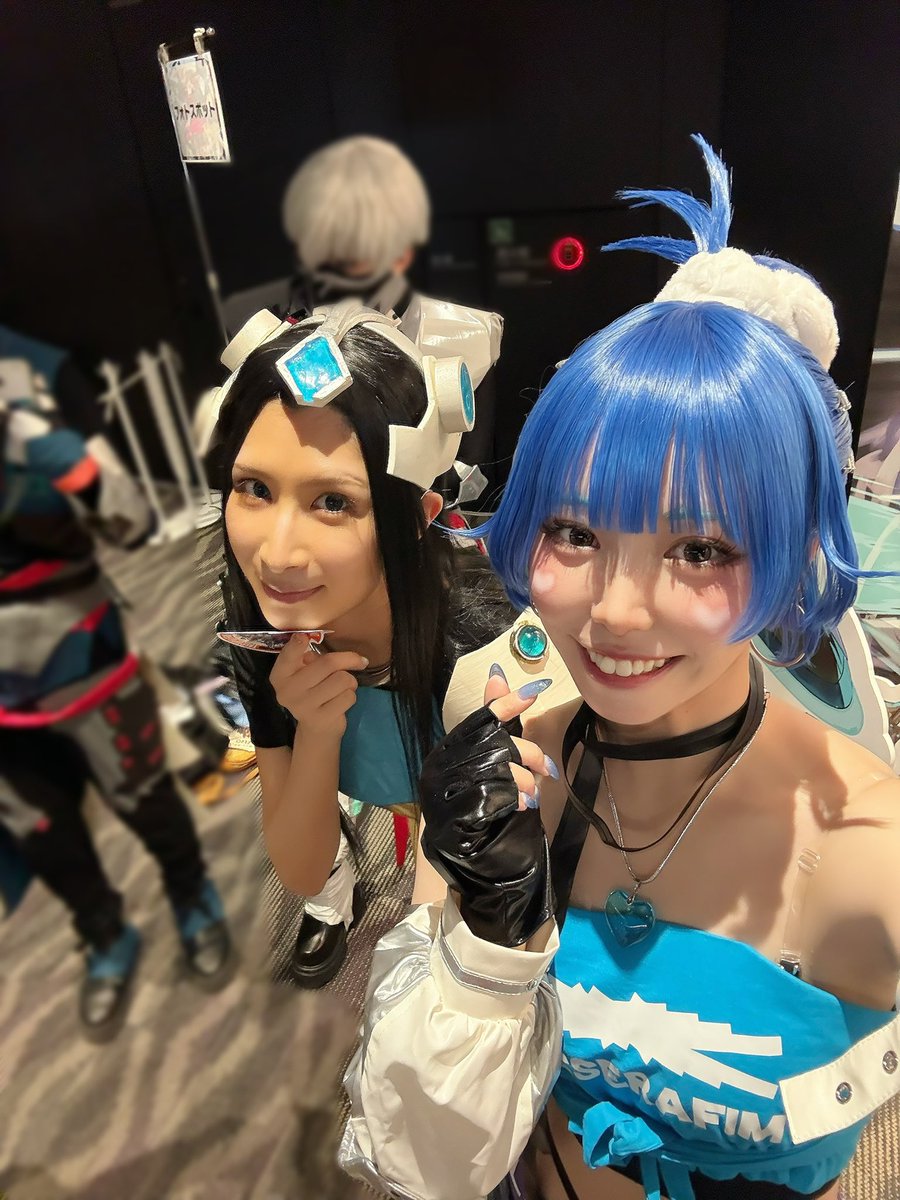 ponpon_pokiya's tweet photo. 🕷️▶︎@rutodesupon 
💠▶︎@momocmomoc555 

#TMCUP
#overwatch
#オーバーウォッチ
#OverwatchCosplay https://t.co/hVDNKxtkMq